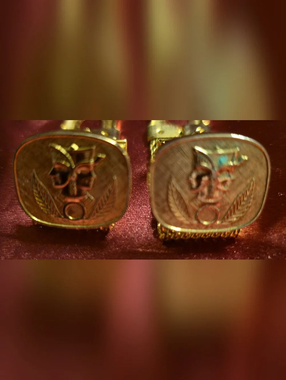 Mens Gold Egyptian Revival Wrap-around Cuff Links